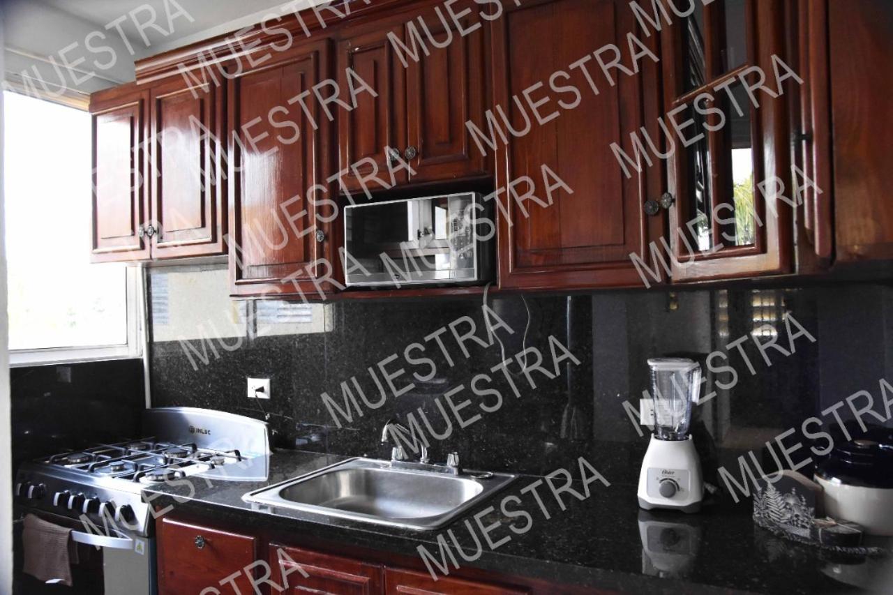 Apartamento En La Carreras Proximo Al Monumento Santiago De Los Caballeros Buitenkant foto
